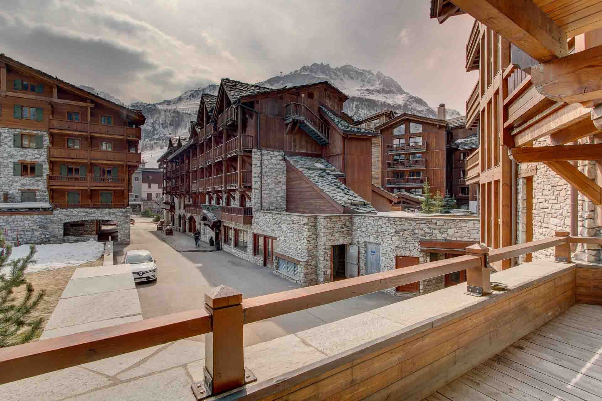 New Apartment Rental Val D Isere for Large Space