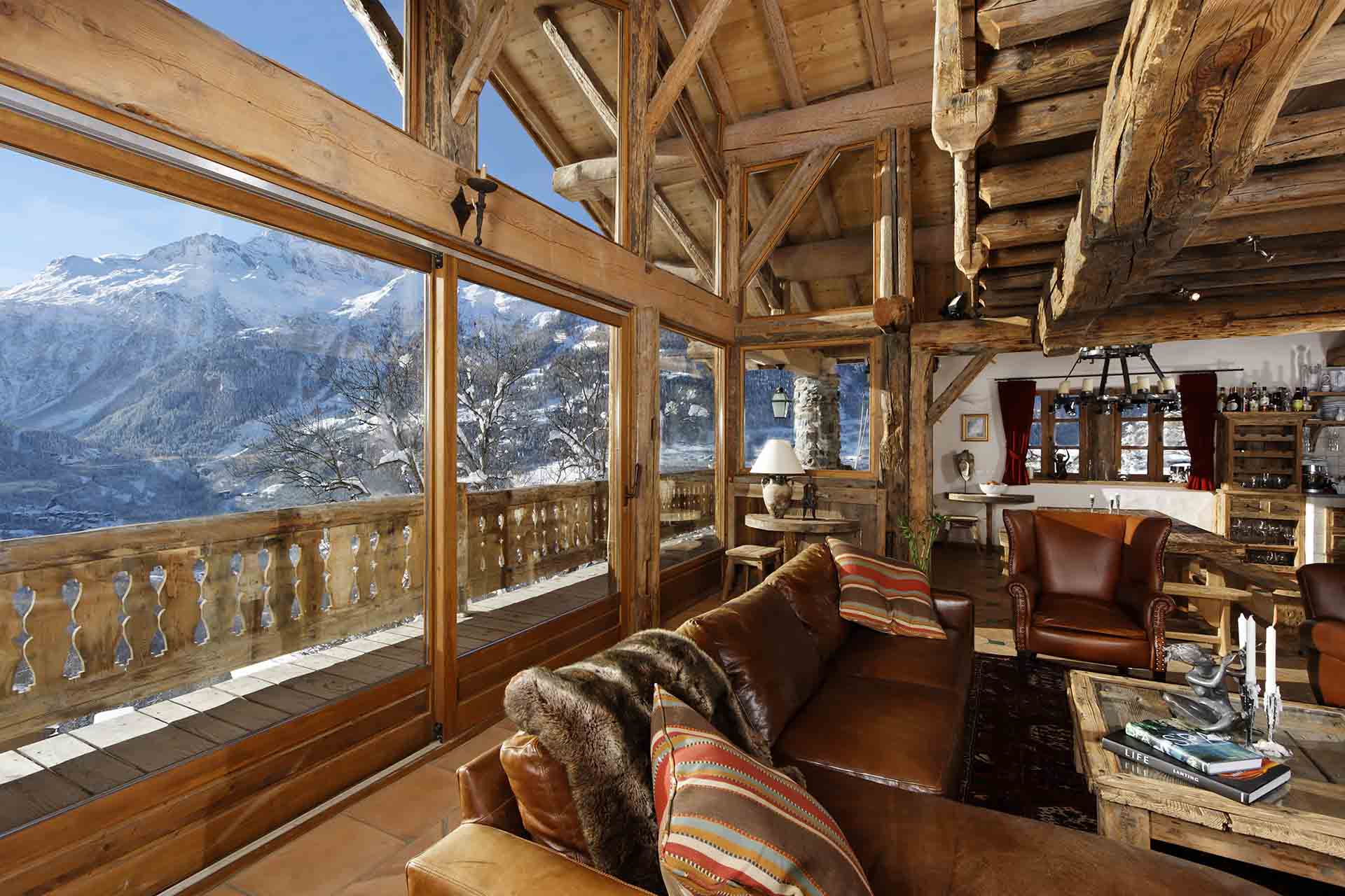 Character Chalet in le Miroir